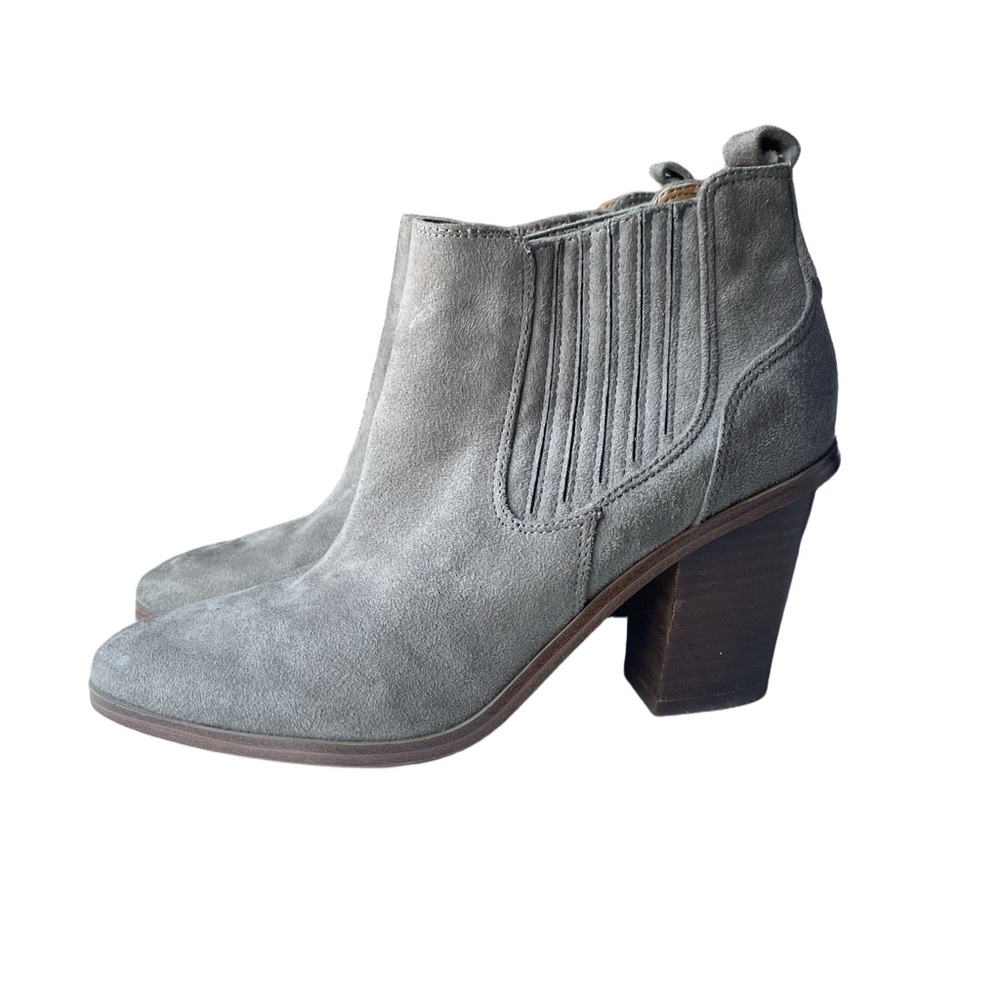 Nine West Mayley Taupe Chelsea Bootie 8.5